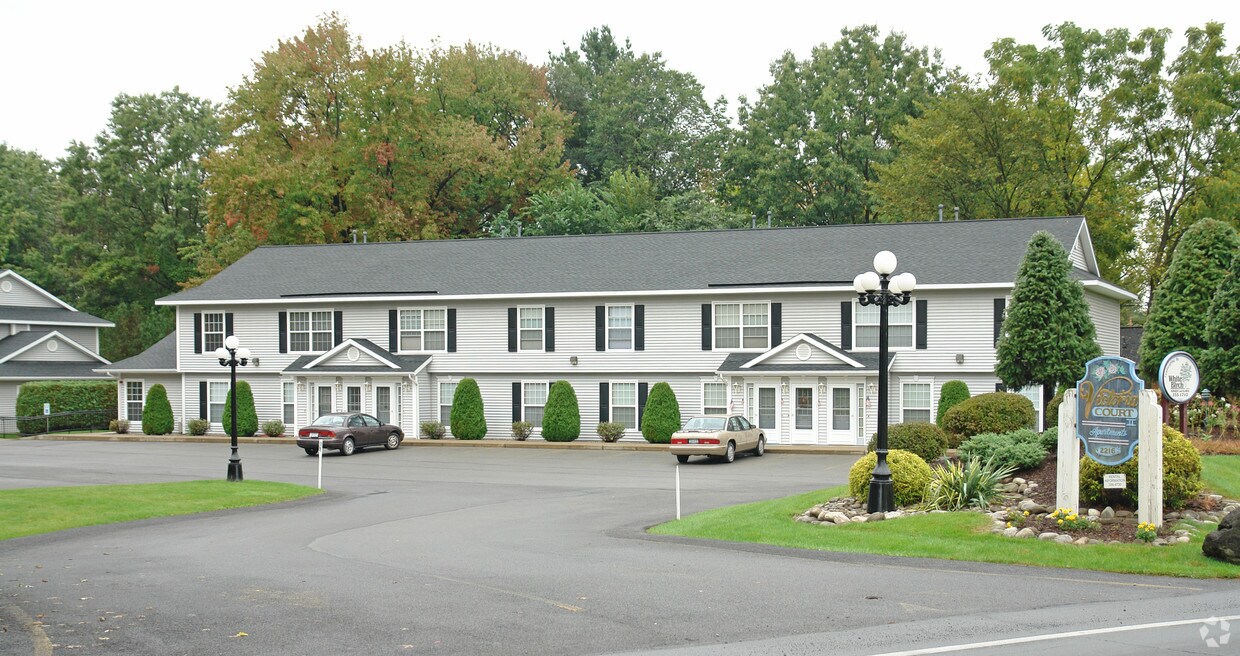 Primary Photo - 2216 Curry Rd