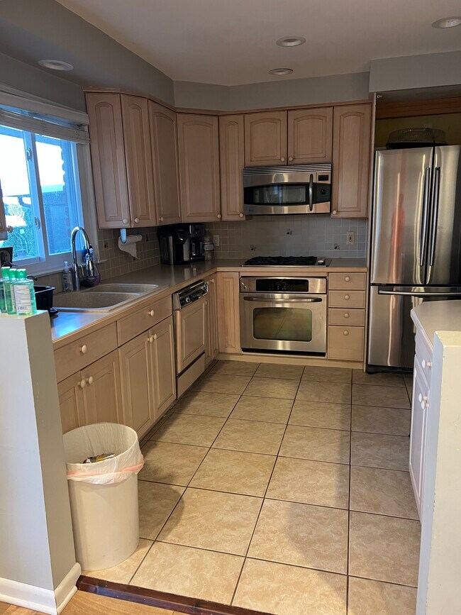 Foto del edificio - 3340 Windcroft St