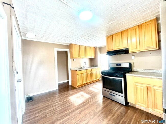 Foto del edificio - 128 Franklin St