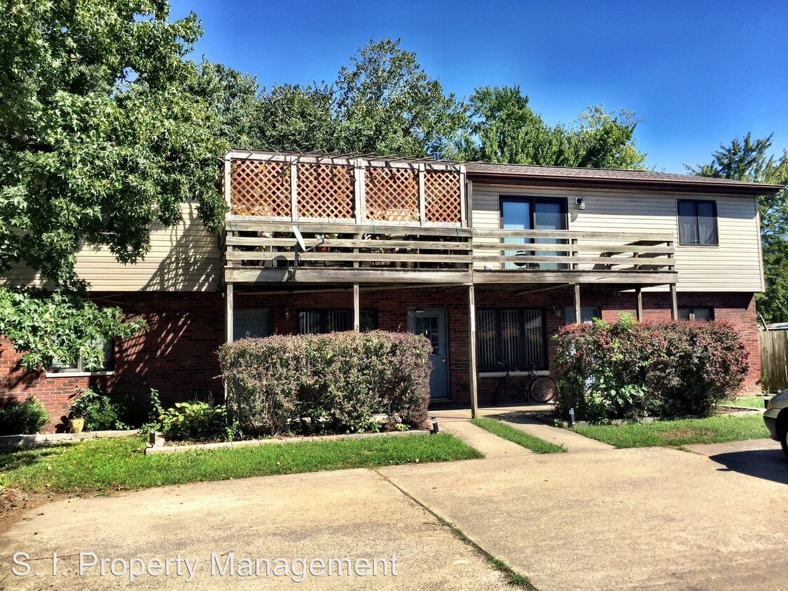 Primary Photo - 2401 S Illinois Ave