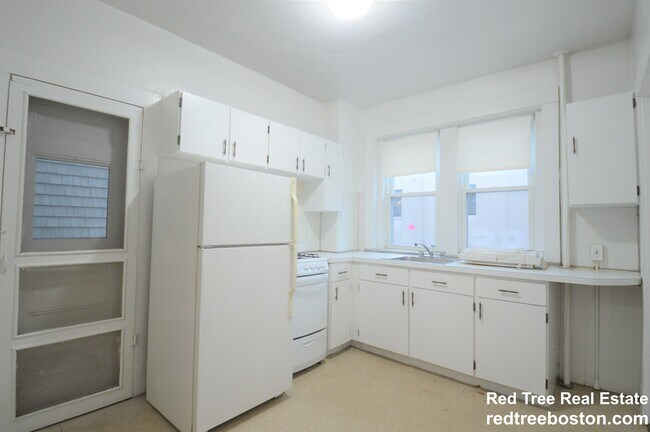 Foto del edificio - 30 Medfield St