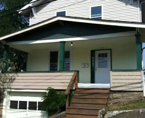 Foto principal - 661 Price St