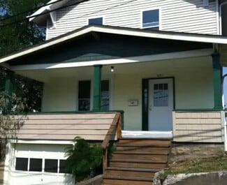 Building Photo - 661 Price St