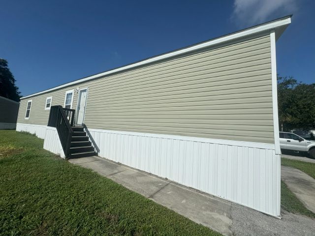 Building Photo - 1234 Reynolds Rd