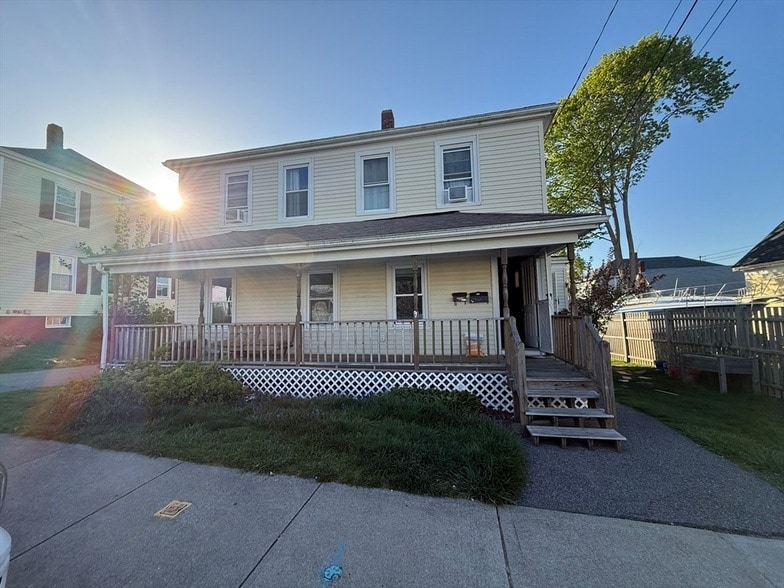 Primary Photo - 1 Hamilton St