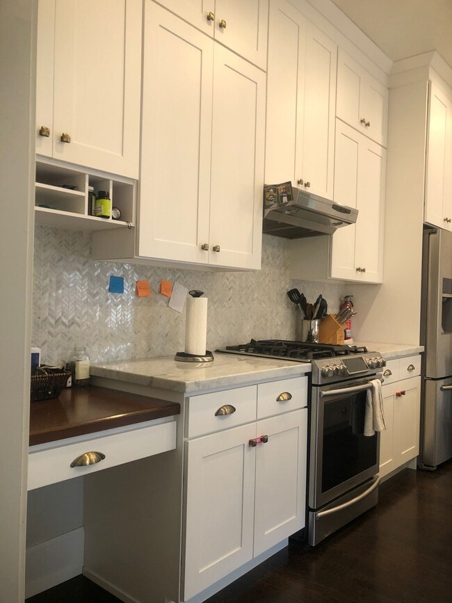 Foto del edificio - 218 M St