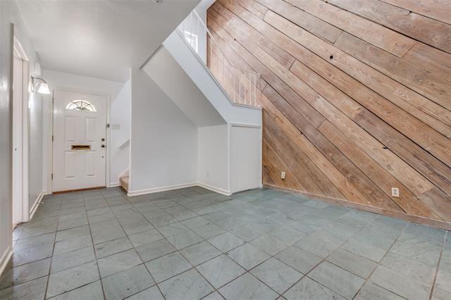 Foto del edificio - 7608 Woodthrush Dr