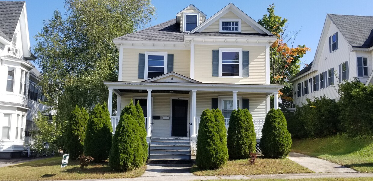 Front of House - 837 Union St