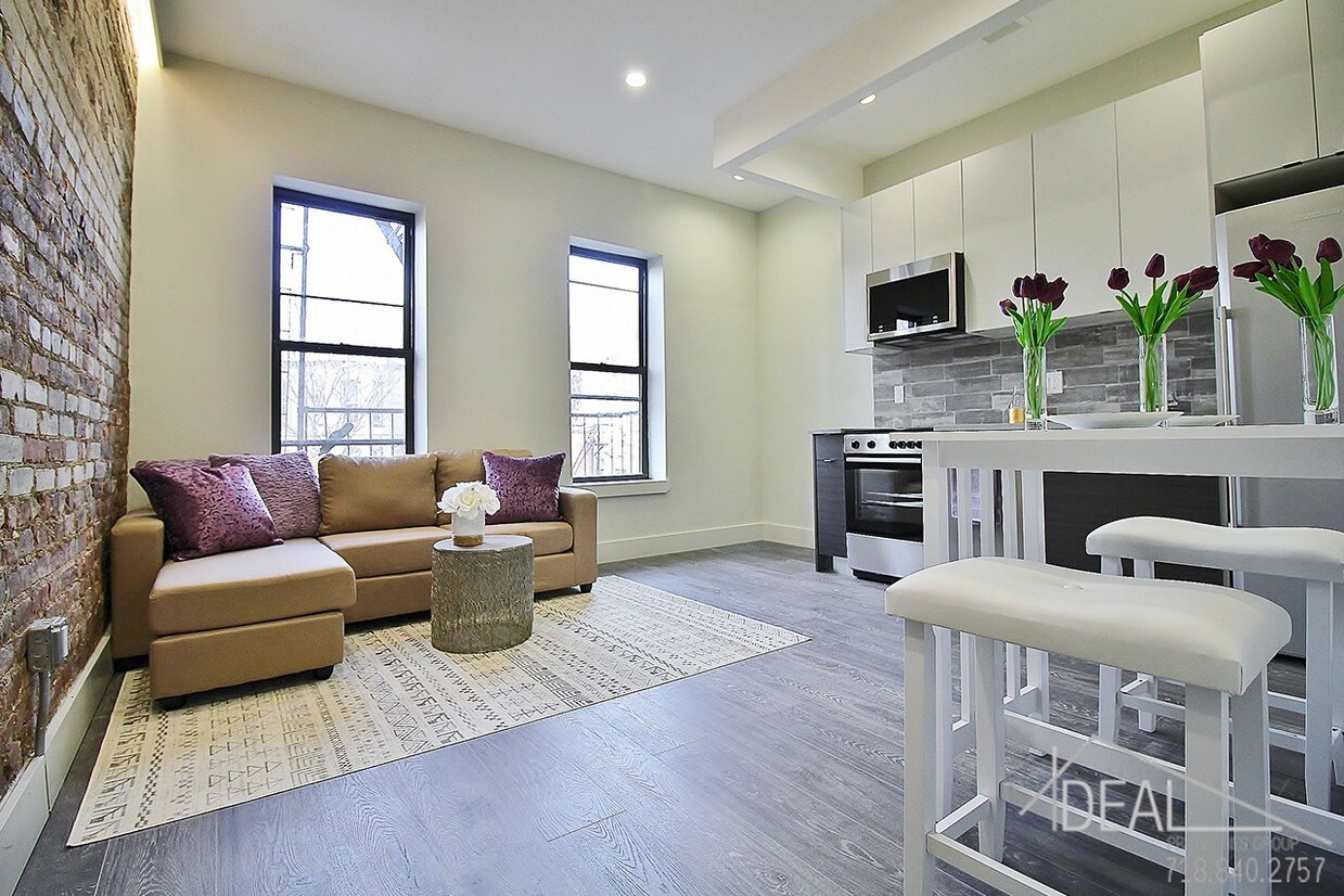 Primary Photo - 1159 Saint Johns Place #2BBR