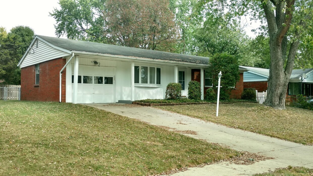 Coming July 2026! Beautiful 3-Bedroom, 2-Bath Home with Garage & Gorgeous Backyard in Anderson - Coming July 2026!  Beautiful 3-Bedroom, 2-Bath Home with Garage & Gorgeous Backyard in Anderson