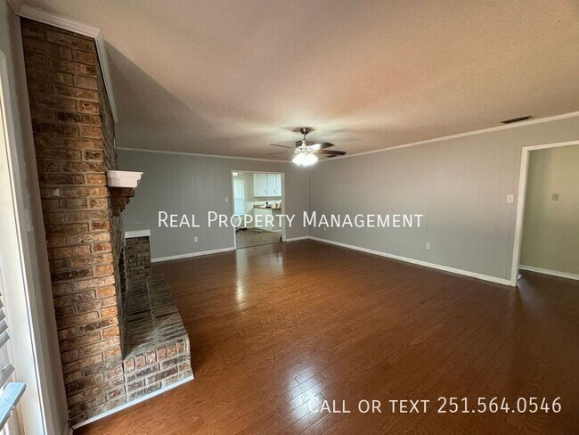 Foto del edificio - 2808 Westmoor Ct