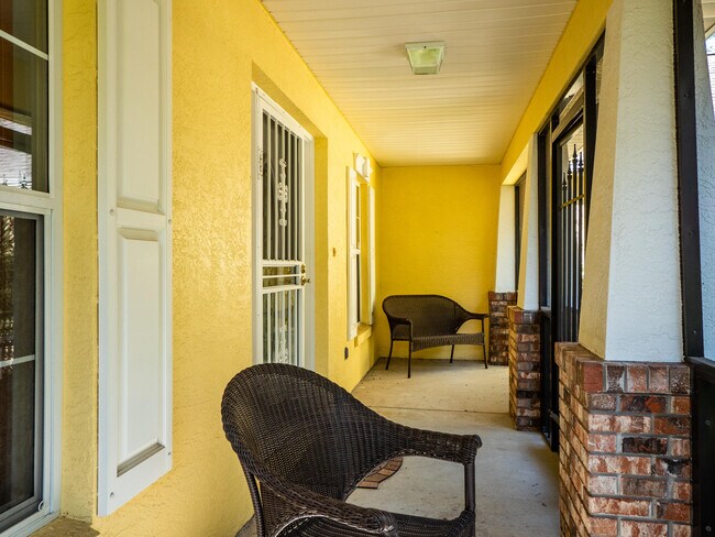 Foto del edificio - 5078 NW 76th Ct