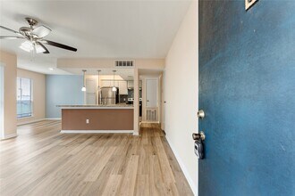 Building Photo - 3919 Fairmont Pkwy