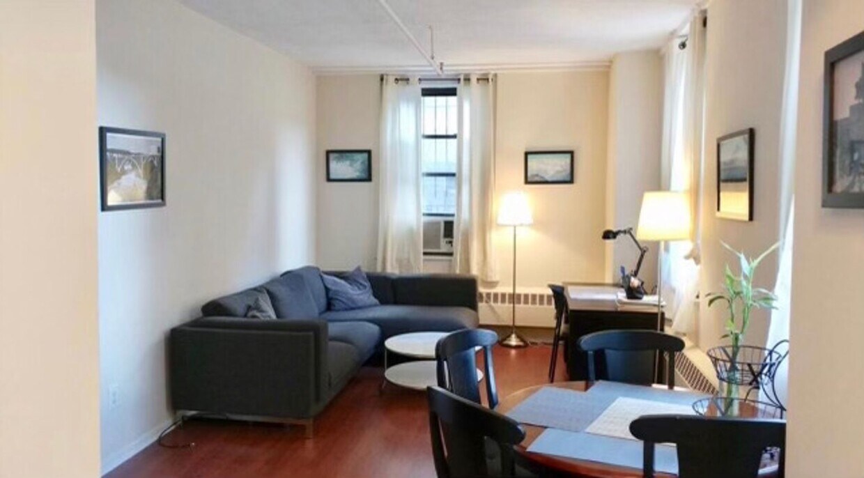 Foto principal - 1324 Locust St