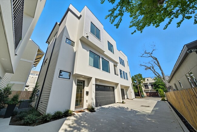 Foto del edificio - 5437 Darling St