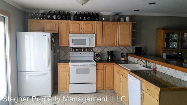 Foto del edificio - 4017 Shannon Dr
