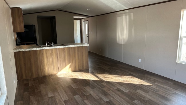 Building Photo - 6503 E Amarillo Blvd