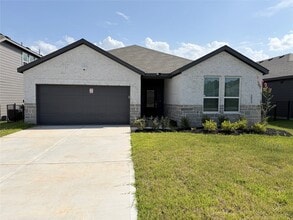 Building Photo - 16072 Tallis Dr