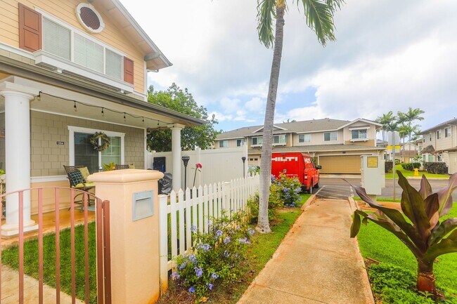 Foto del edificio - 91-1031 Kaipalaoa Street Unit #1504