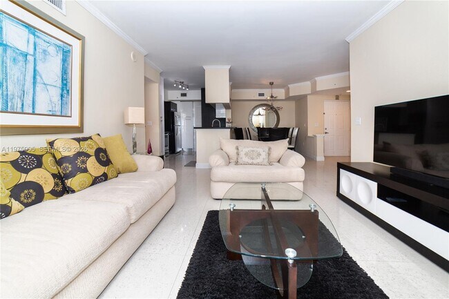 Foto del edificio - 17100 N Bay Rd