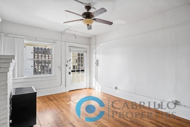 Foto del edificio - 2265 Fourth Ave