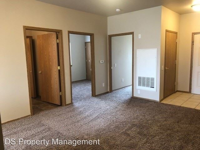 Foto del edificio - 2209 E Whispering Willow Ln