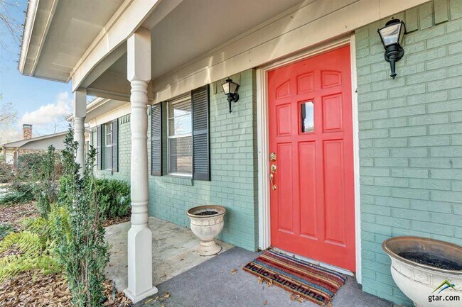 Foto del edificio - 407 Shiloh Rd