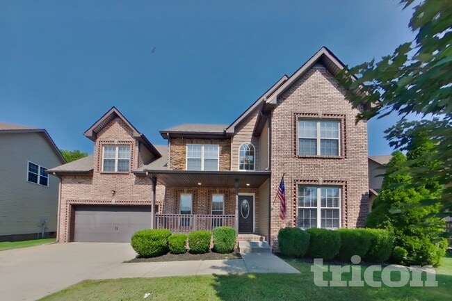 Building Photo - 744 Cavalier Dr