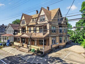 Building Photo - 195 Laurel Hill Ave