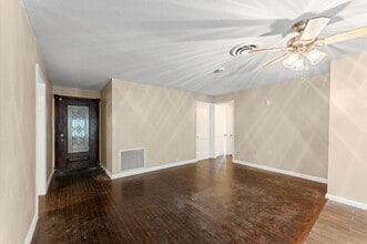 Building Photo - 3216 Avenue I