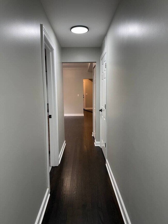 Foto del edificio - 3247 W Thomas St