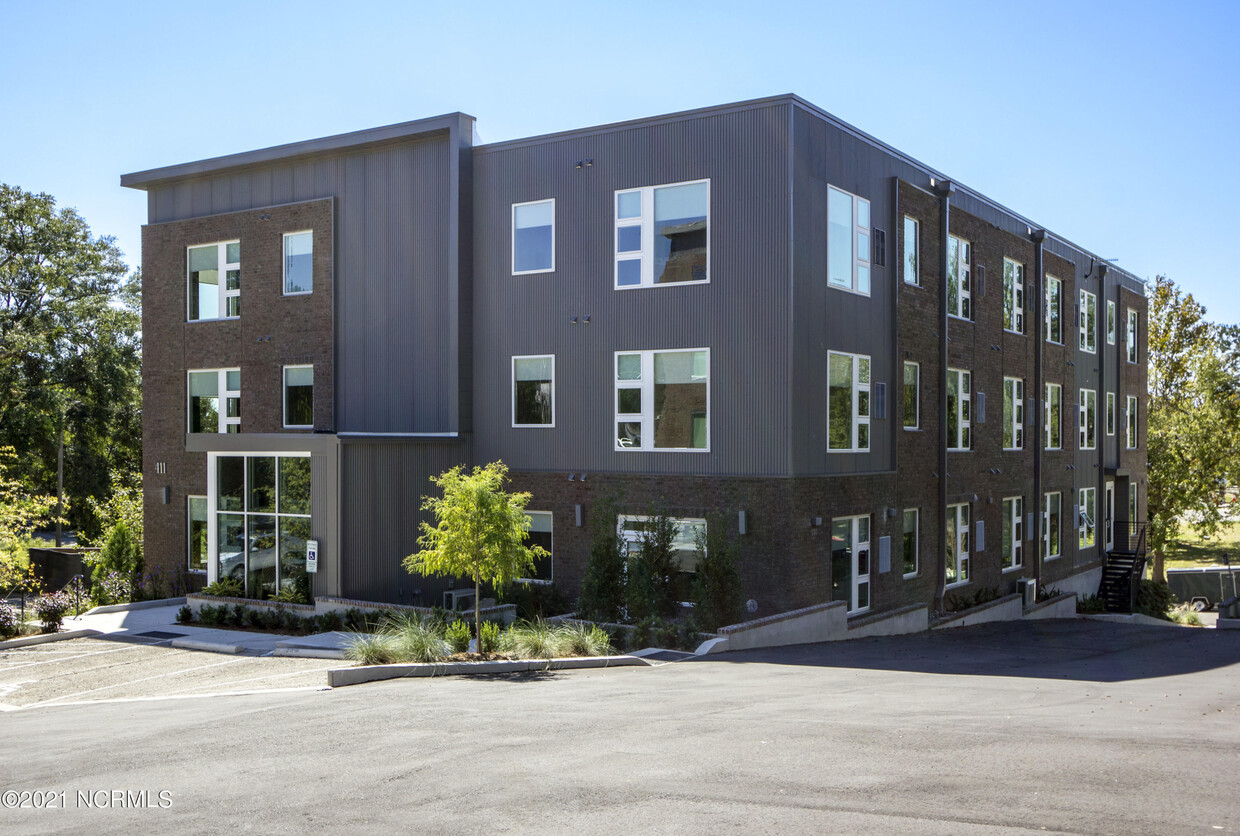Foto principal - 411 Wooster St