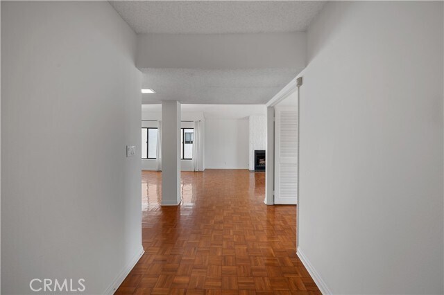 Foto del edificio - 1325 Valley View Rd
