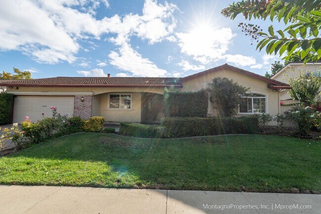 Foto del edificio - Spacious San Jose Home w/Cupertino Schools!