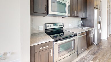 Interior Photo - Capitol View on 14th