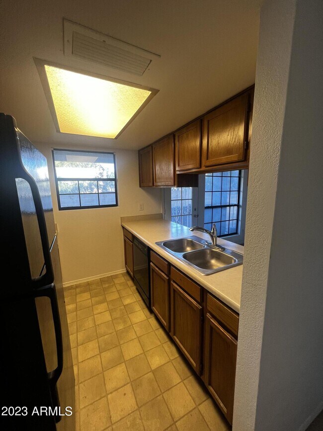 Building Photo - 8888 N 47th Ave