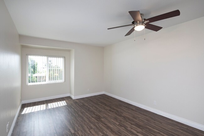 Interior Photo - Golden Pacific Apartments