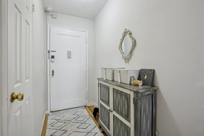 Building Photo - 8600 JFK Blvd E