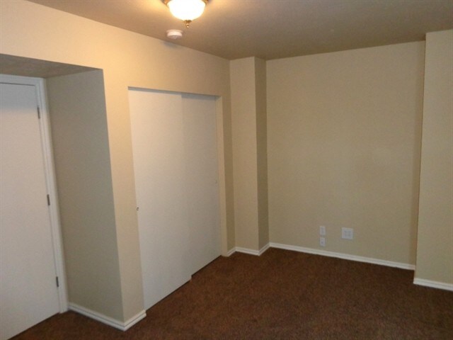 Foto del edificio - 6075 S 6105 W