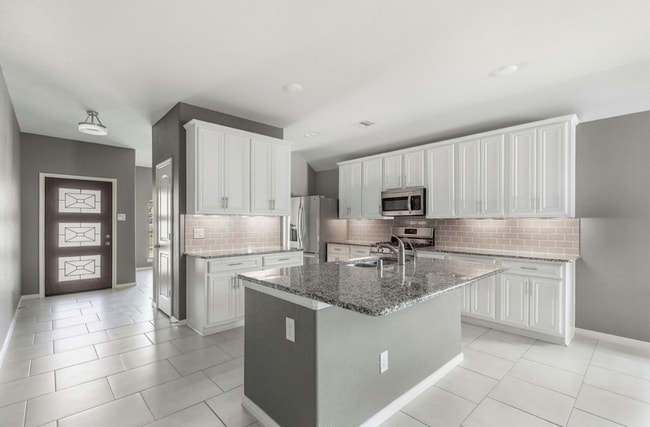 Building Photo - 18115 Van Berkel Ln
