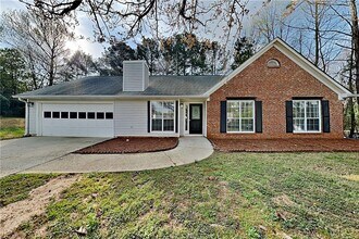 Building Photo - 770 Cleermont Ct