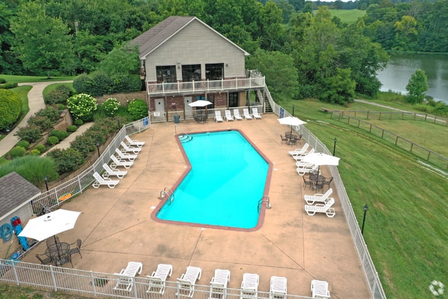 Building Photo - 7100 Leisure Ln