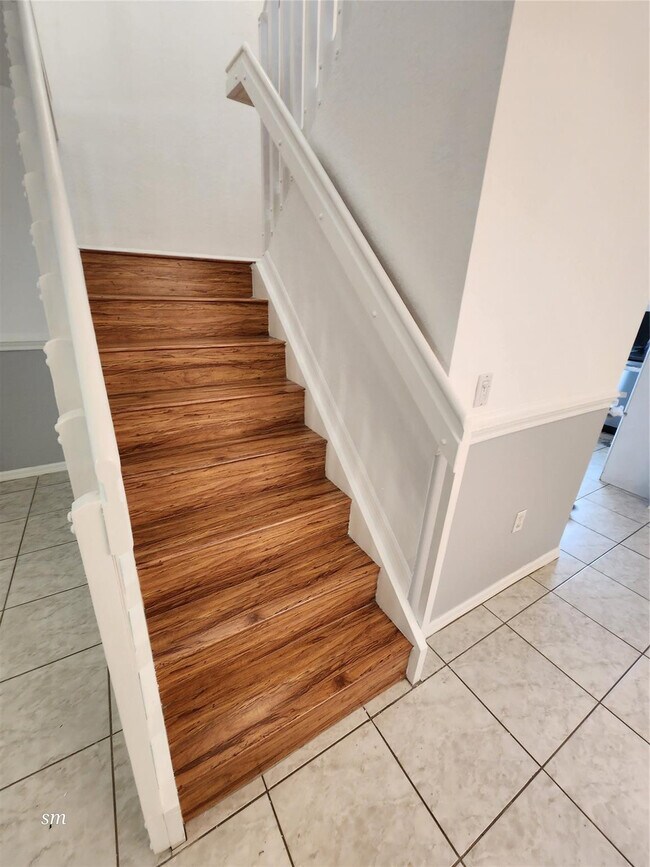 Foto del edificio - 119 Hidden Ct Rd