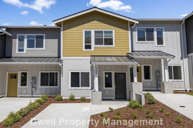 Building Photo - 4020 Dewey Rd
