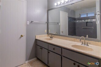 Building Photo - 4406 Bowles Dr