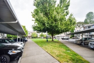 Building Photo - 730 NW 185th Ave