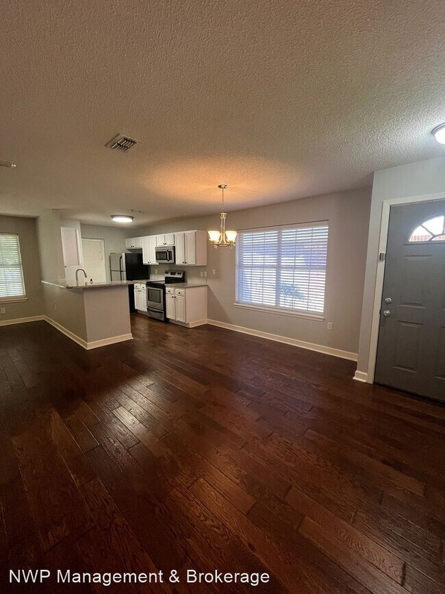 Building Photo - 3 br, 2 bath House - 304 Willowbrook Ln