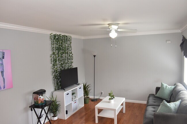 Foto del edificio - 620 S 9th St