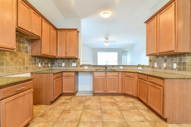 Building Photo - 8715 Elm Drake Ln