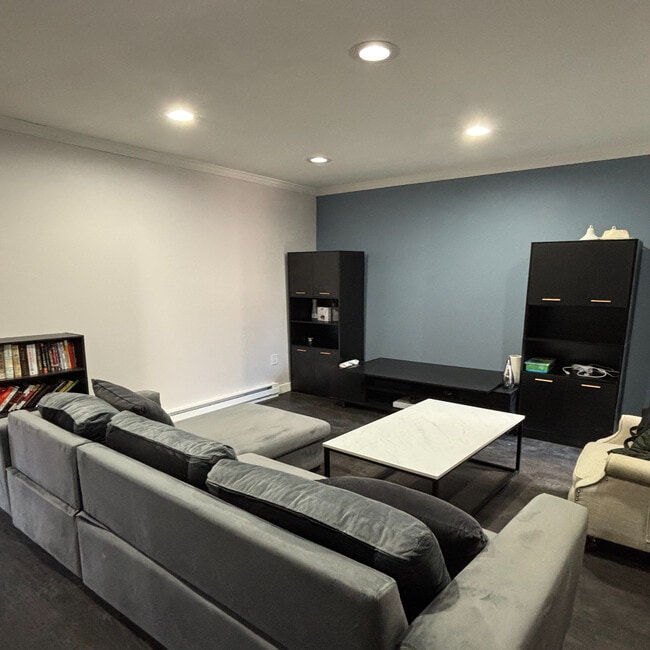 Foto del edificio - 25 Gelston Ave